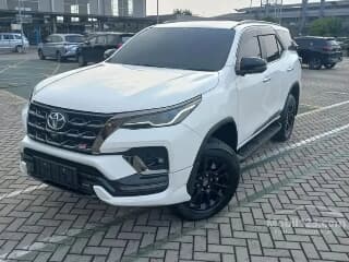 Cuci gudang akhir tahun, dp 80 jutaan saja nego sampai deal bisa tukar tambah semua merk dengan harga tinggi, 2023 toyota fortuner 2,8 gr sport suv
