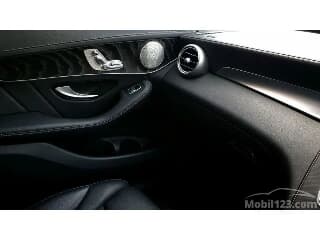 2021 Mercedes-Benz GLC200 AMG Line SUV