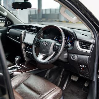 [Garansi mesin&matic] Toyota Fortuner 2.4 TRD AT 2017 Hitam