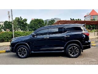 2022 Toyota Fortuner VRZ 4X2 SUV