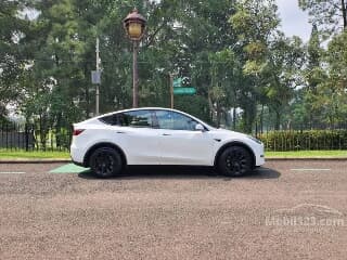 2023 Tesla Model Y Long Range SUV
