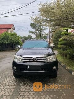 Toyota Fortuner G 2.5 diesel th 2010 hitam metalik