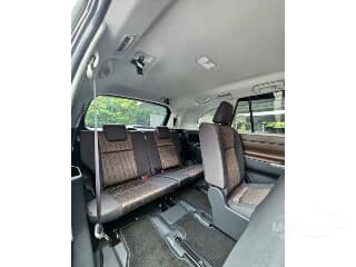 2025 Toyota Kijang Innova Zenix G HV (Premium Color) MPV
