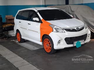 2012 Toyota Avanza Veloz MPV