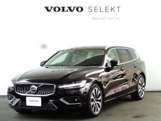 ボルボの V60の中古車 with 5 seats and color オニキスブラックメタリック