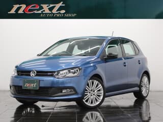 フォルクスワーゲンの ポロの中古車 with 5 seats and color ブルー