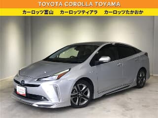 トヨタ プリウス Sツーリングセレクション