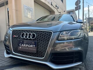 アウディの RS5の中古車 with 4 seats and color デイトナグレー