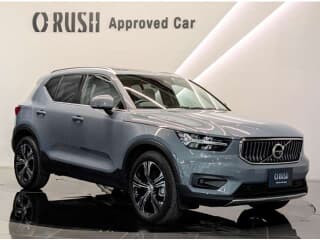 ボルボの XC40の中古車 with 5 seats and color サンダーグレー