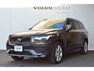 ボルボの XC90の中古車 with 7 seats and color プラチナグレーメタリック