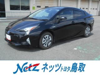 トヨタ プリウス A