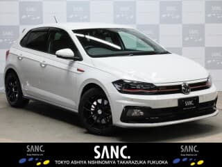 フォルクスワーゲンの ポロの中古車 with 5 seats and color ピュアホワイト