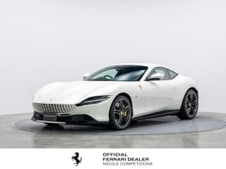 フェラーリの ローマの中古車 with 4 seats and color Bianco Italia