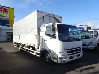 三菱ふそうの ファイターの中古車 with 2 seats and color 白