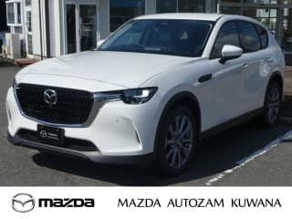 マツダの CX-60の中古車 with 5 seats and color ホワイト