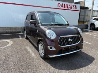 ダイハツの キャストの中古車 with 4 seats and color プラムブラウンクリスタルマイカ