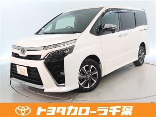 トヨタ ヴォクシー ZS キラメキ 2 4WD