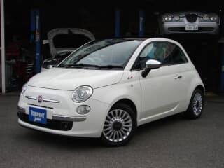 フィアットの 500(チンクエチェント)の中古車 with 4 seats and color 白