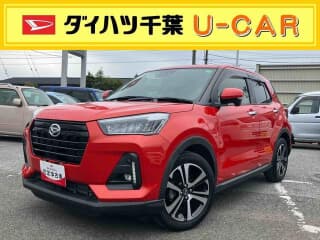 ダイハツの ロッキーの中古車 with 5 seats and color コンパーノレッド