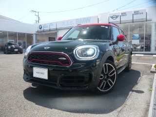 ミニの ミニクロスオーバーの中古車 with 5 seats and color 緑