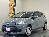 トヨタ アクア X