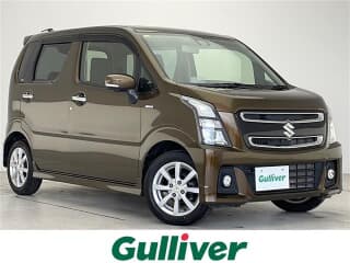 スズキの ワゴンRの中古車 with 4 seats and color グリーン