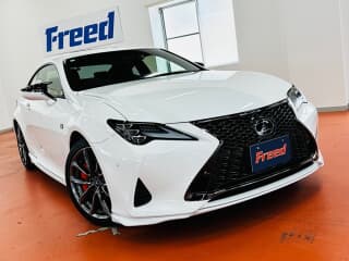 レクサスの RCの中古車 with 4 seats and color ホワイトノーヴァガラスフレーク