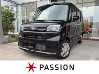 ダイハツの タントの中古車 with 4 seats and color ブラックマイカメタリック