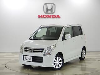 スズキの ワゴンRの中古車 with 4 seats and color パールホワイト