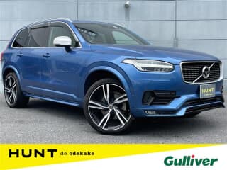 ボルボの XC90の中古車 with 7 seats and color ブルー