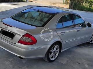 2009 mercedes benz e230 avantgarde (ckd) 2.5 (a)