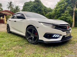 Honda Civic E CVT 2016