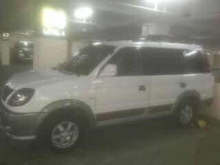 Selling 2nd Hand Mitsubishi Adventure 2011 in Manila