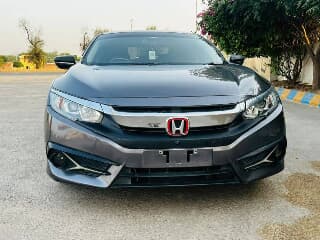 Honda Civic Oriel 2018/19 red meter