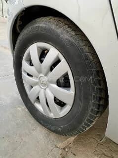 Toyota Vitz F 1.0 2010