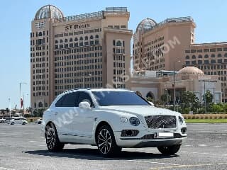 Bentley Bentayga White SUV 4x4 For Rent in QAR