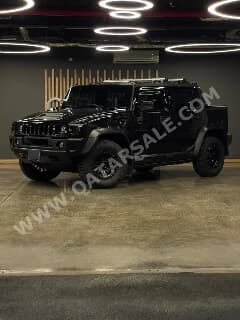 Hummer H2 Black 2009 For Sale in Qatar