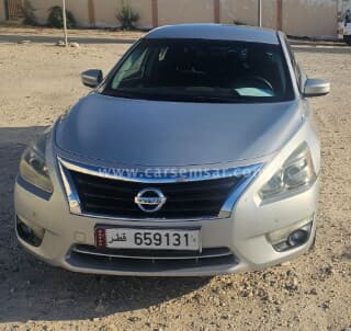 2015 Nissan Altima 2.5 SV for sale in Qatar - New and used cars for sale in Qatar