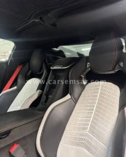 2023 Chevrolet Corvette Stingray 3LT 70th Anniversary for sale in Qatar - New and used cars for sale in Qatar