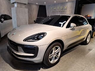 鑑定車 輛資訊【porsche/保時捷 | macan 馬肯 | 2.0 | 2023年 | 0萬 | 7.0千公里 | 彰化縣 | 鴻騏汽車】 | 2手車訊-全網第三方goo鑑定-買二手車選媒體評選台灣優良中古車商